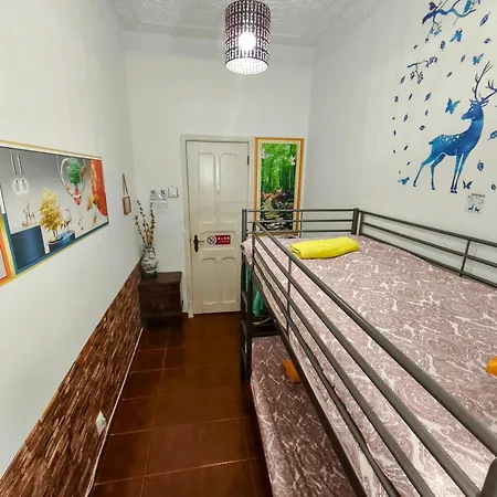 Perfect Near Airport 2 Rum i privatbostad *