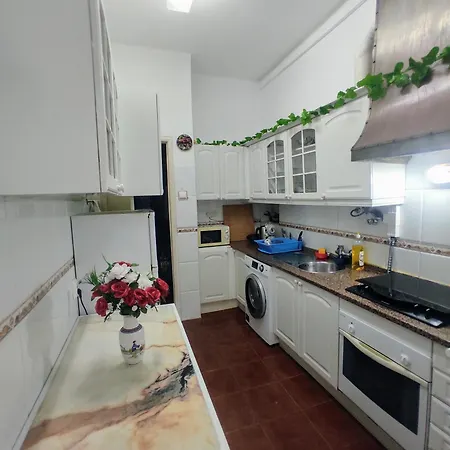 Perfect Near Airport 2 Δωμάτια σε οικογενειακή κατοικία