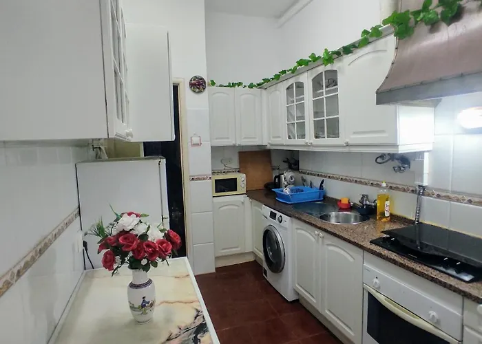 Perfect Near Airport 2 Quarto em Acomodações Particulares