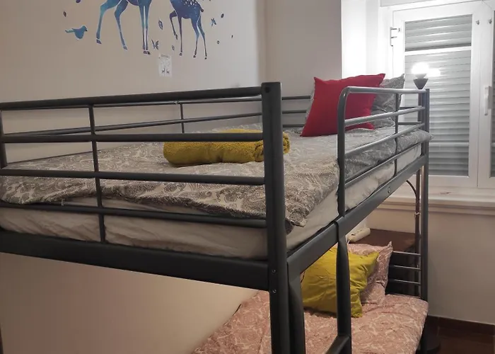 Perfect Near Airport 2 Quarto em Acomodações Particulares